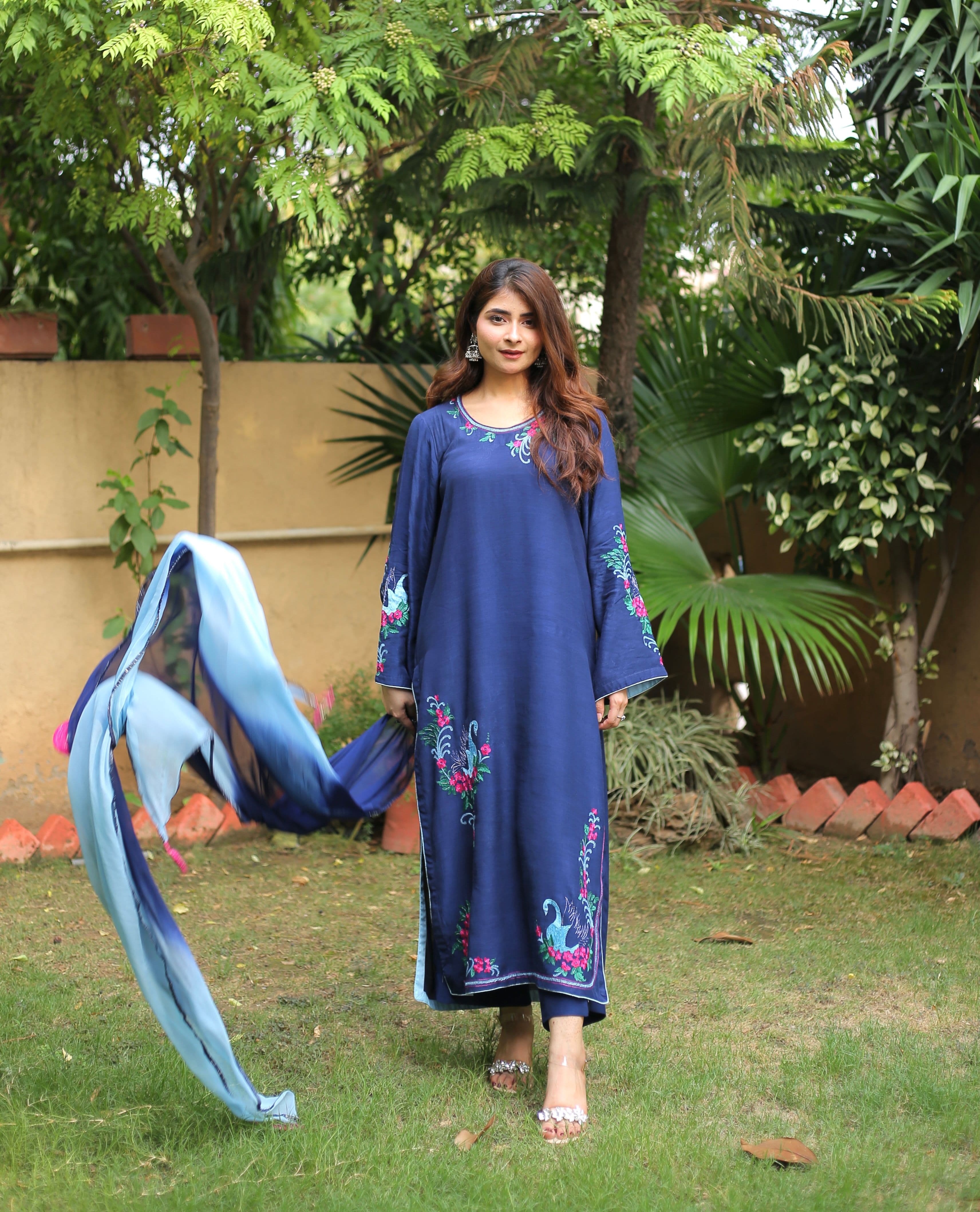 NEELOFAR